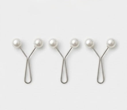 U-Shape Hijab Clips Pearl White